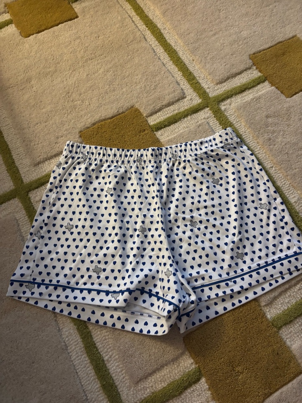 Roller rabbit Texas heart shorts
